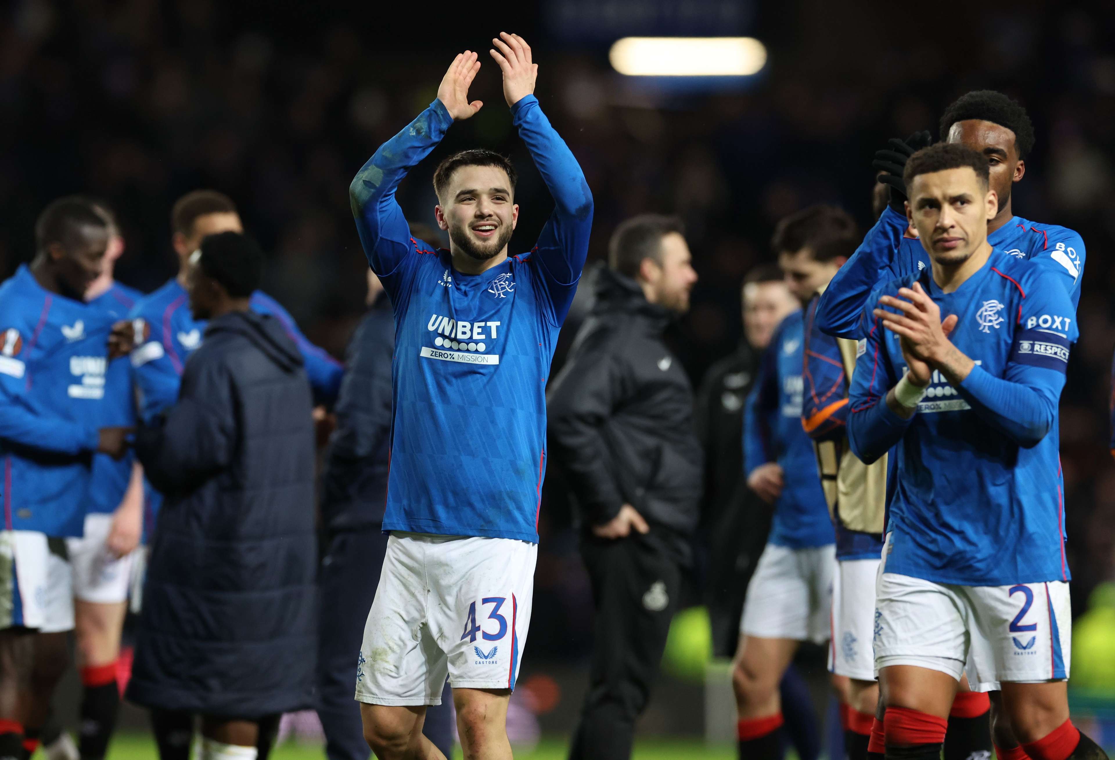 一步关注 一步关注