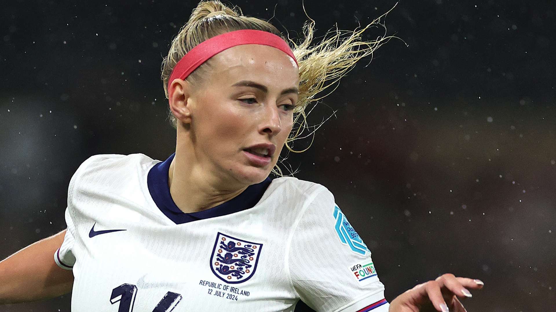 承受巨大的 承受巨大的